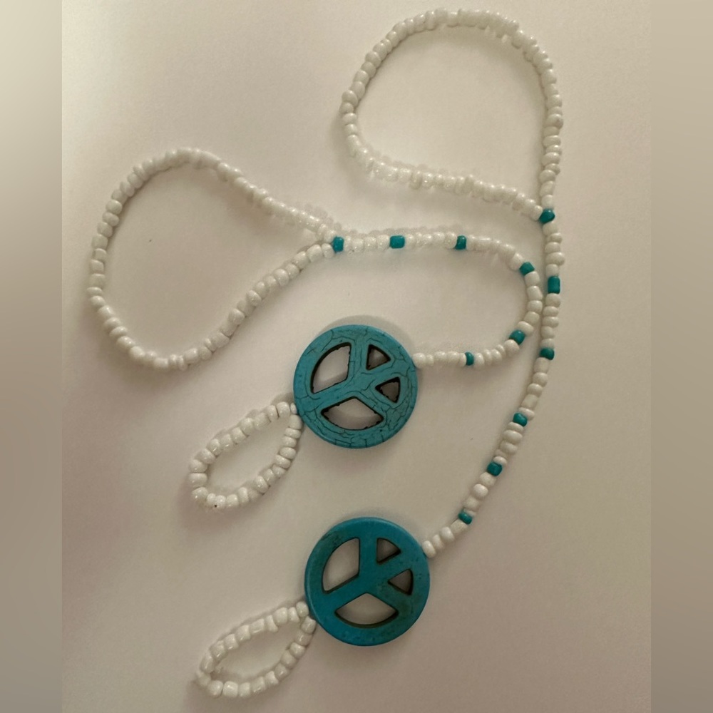 Ankle/foot bracelet beaded peace sign